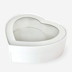 Коробка для сладостей с окном "Сердце" Белая 21,5х18х5,5 см 071300